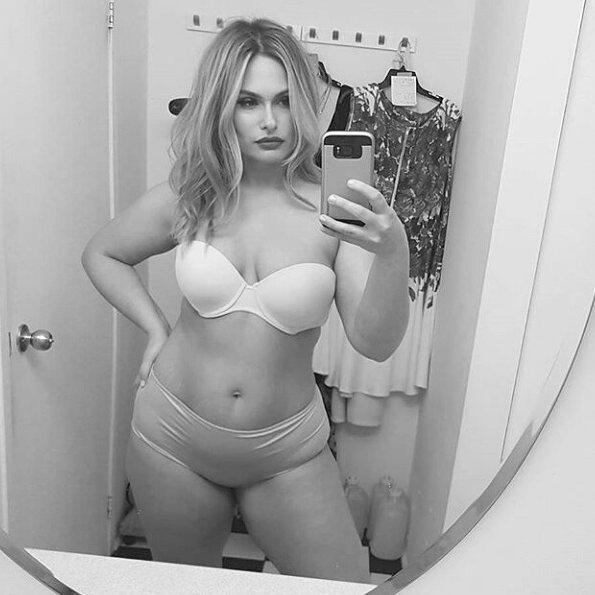 🔥 @jobybach 🔥
#JobyBach #model #plussize #curvy #bw #sexy #beautiful #pretty #glam #gorgeous #lingerie #hotbody #curves #hump #instagirl #dreamgirl #followher #iminlove #curvesarein #curvesaresexy #curvesarebeautiful #bodypositive - My Curvy Life (@curvesaresexy)