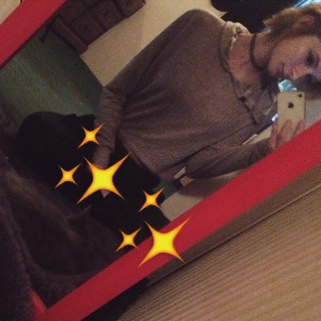 ⚠️this is a story that might have trigger warnings, so please don't read this if you kight get triggered by it⚠️
so, about a year ago around this time i was going through a very hard time. my parents where getting divorced, i started homeschooling, and i had lost one of my very good friends do to stupid petty-ness. all of this caused me to have depression, which led to me self-harming. around this time last year, i had a suicide note written and hidden under my box of markers. i had it all planned and everything, until my mother found the note looking for something in my room. she didnt tell me at first, she went to my dad, despite their issues they where having. and when i realized it was missing, i started to panic. the next day my dad confronted me about it, and i told him that "i never wrote a suicide note", but he told me that my mother had shown it to him. then he asked about my self-harming issues. i told him im fine. them he told me how stupid i was to hurt myself, and made me feel even shittier about it. so, i had to start taking medication and going to a therapist for a while to try to help me cope with everything in a safe manner, which honestly wasn't really helping. im still going to that therapist today, actually. ive gotten a lot stronger over time. i made it through, and i will still have a couple rough patches to go through. despite all that, i made it. and im even stronger now that i can look back and tell myself "i did it" and, "it gets better." and it really does. a lot of teens end up commiting suicide because they don't think that it will get better, or they see no way out. i could have been one of those teens. but i did it, and so can others. i hope my story helps at least one person. and i hope everyone knows that it will get better, i promise. im always here if anyone wants a friend, needs advise, or needs to vent or talk. stay alive guys. |-/💘
.
.
#erin #souly #girl #spam #scene #hipster #emo #goth #tumblr #pastel #black #white #hot #blurry #idc #blackbear #aesthetic #tumblr #teen #grunge #fashion #fit #model #adidas #sad #rad #depression #selfharn #youcandoit #blurryface #twentyonepilots - 💜Himachali Swaggers💜 (@painkillery)