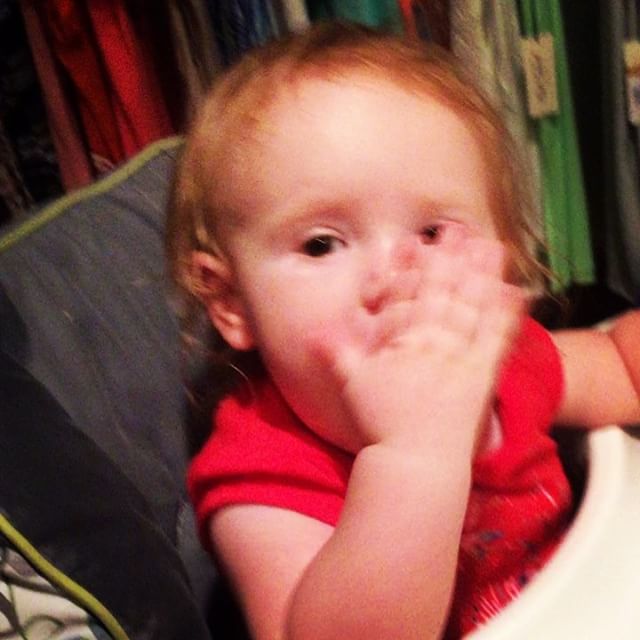 The moment she mastered blowing kisses at mommy 😘#mommasgirl #grace #babiesofinstagram #happy #kisses #growinguptoofast - Wendi (@barefoot_dreams)
