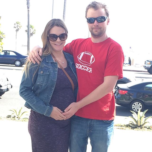 Happy bump day!!! Our bump momma this week, @brenna_kates, is one of my best friends and I cannot wait to meet her little 💜💖💜💖👶! Her and her hubby are the most beautiful people inside and out so I can only imagine how special their little girl will be! You look amazing Brenna! Pregnancy glow suits you 😍. - BRENNY GIOVIS (@littlesproutnursingcovers)