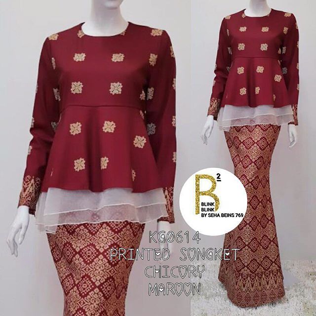 FAST SELLING
Bismillah... Trending....
.
KG0614 PRINTED SONGKET CHICORY PEPLUM
HARGA: RM130 SM / RM135 SS
. 
Material Quality Premium Crepe with Organza Layer
⚬2 Peice Kurung
⚬Round neckline
⚬Hidden Back Zip Closure
⚬Hidden Zip at Sleeve
⚬Accessories Chunky Beads
⚬Mermaid Skirt .
Free size fit S to Small XL (Label L)
Shoulder 17in
Bust 40-42in
Arm hole 18in
Sleeve 23in
Waist 46in 
Hips 46in
Length (Inner Organza) 27in
Length (Outer) 23in .
SKIRT
Gartered Waist 28-38in 
Hips 38in
Length 42in
.
❤Note : 
Colour may different due to lighting and PC variance
.
.
#sayajualbaju#sayajualmurah#kebayacantik#sayajualonline#kimonomurahmalaysia#minikurungcantikmalaysia#minikurungmurah#dress #dressmurah#dressmurahcantik #dressmurahmalaysia #dressmalaysia#minikurungmalaysiamurah #jubah #minikurungcantik #jubahmurahmalaysia#jubahmalaysia #jubahmurah #kimonomurahmalaysia #kebayamurah #bajuraya#dressraya #bazaarpaknil #sayajual #blouse #sayajualmurah#blousecantik #blousemurah #blousemalaysia #blouseimport#kimonomurah - Tetulip D Couture (@allure.my)