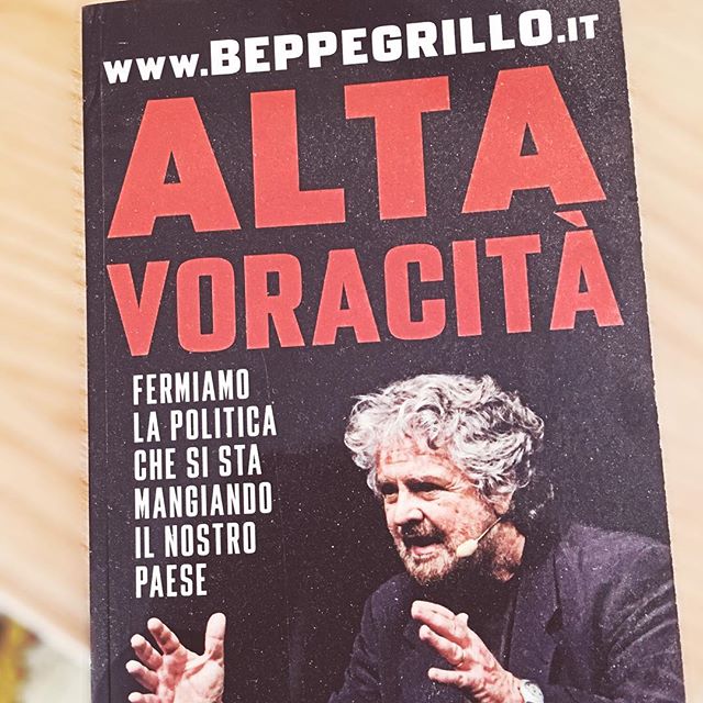 Reading time!
#m5s #artist #artoftheday #artsy #followme #creative #draw #drawing #gallery #graphic #graphics #illustration #instaart #instaartist #instagood #masterpiece #paper #grillo #pencil #photography #photooftheday #picture #sketch #sketchbook #TagsForLikes #pleasefollow #pleasefollowme #tagsta #tagstagramers #teamfollowback - KID GRAPHIC LLC (@gabry_sangineto)