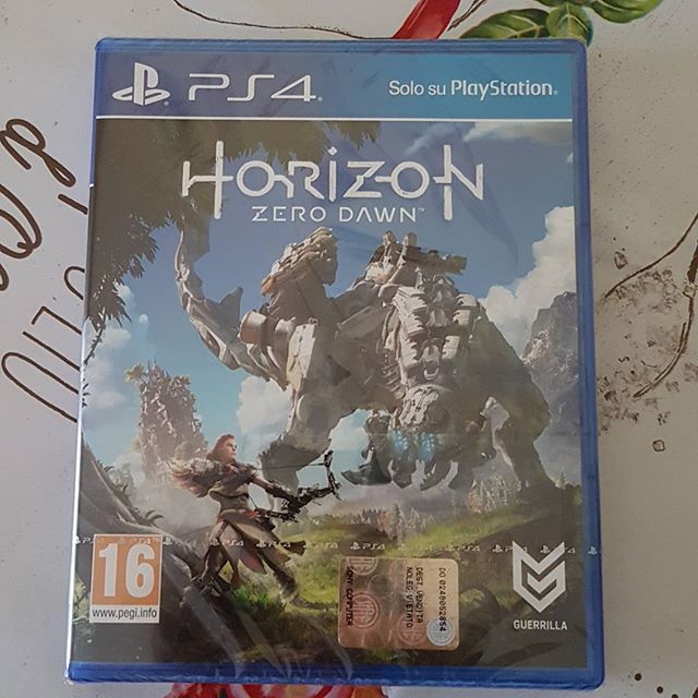 #sony #ps4 #fun #collezione #collectors #videogiochi #videogames #horizonzerodawn - LunarFilmesHD (@valered46)