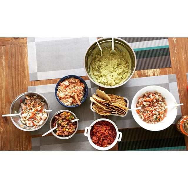 Domingo de ceviches pride.
#lokitchen #healthyfood #goodfood #seafood #friends - Laurajane (@locapony)