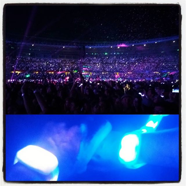 #coldplayvienna #amazing #Vienna #ernsthappelstadion #brilliant #whatashow #chrismartinforgotlyrics #wonderful #sundaynight #lovelivemusic #loveofmylife # - Christoph Jay (@georgmess)