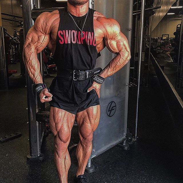 Dream physique 🙏🏾 #instafit #bodybuilding #motivation #fitness #aesthethics #shredded #fit #muscle #gym #flex #ripped #teenbodybuilding #oldschoolbodybuilding #bodybuilder #lifestyle #physique #classicphysique #vacuum #protein #gymflow #lifting #workout #goldenaesthethics #artemusdolgin - Indonesian Male Photography (@jmaesthethic)