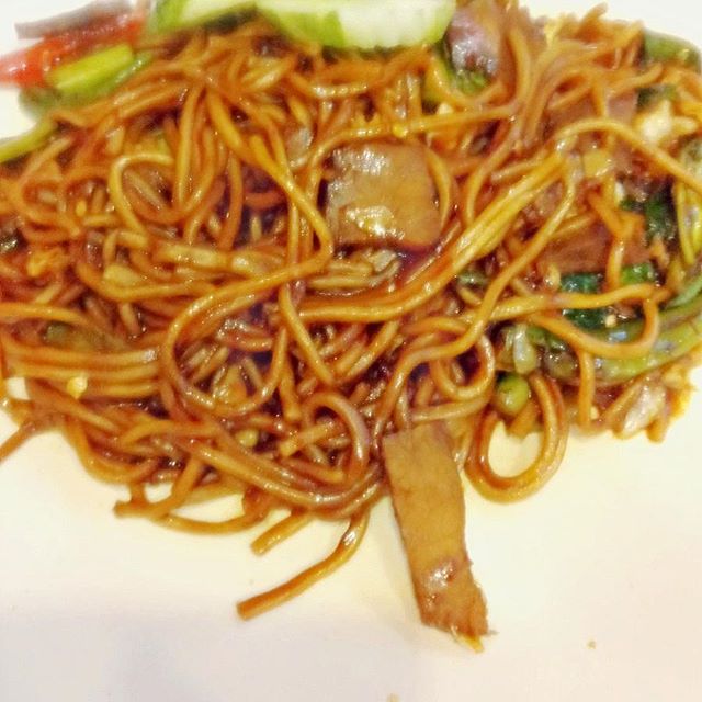 #food #foodporn #yum #instafood #yummy #amazing #instagood #photooftheday #sweet #dinner #lunch #breakfast #fresh #tasty #foodie #delish #delicious #eating #foodpic #foodpics #eat #hungry #foodgasm #hot #foodstagram - Salvo Tinnirello (@ciksemerah)